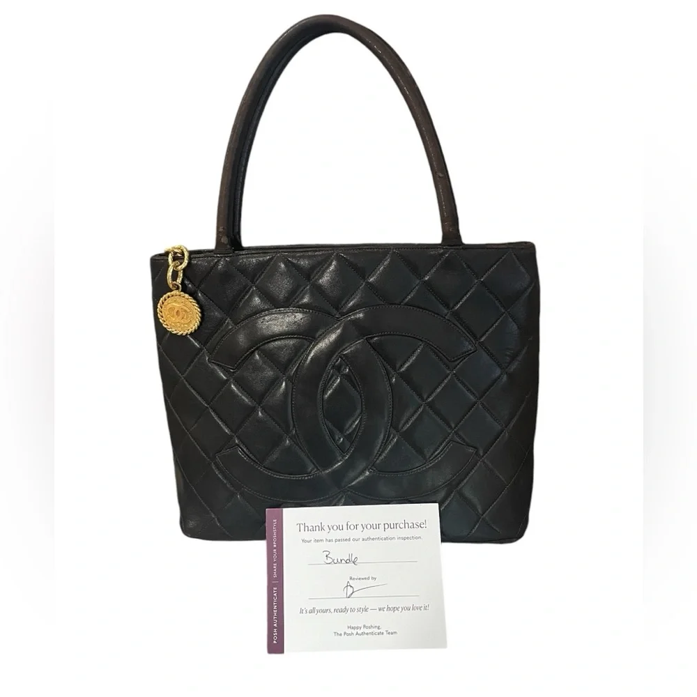 Chanel Medallion Tote - Picture 4 of 17